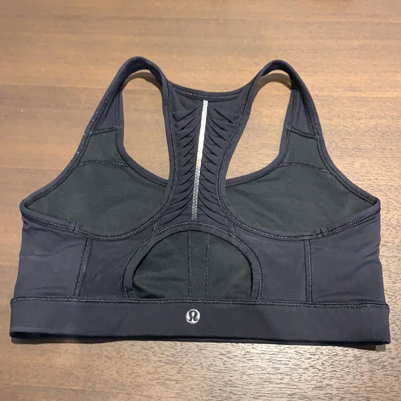 Lululemon Sports Bra -  lightly worn - Picture 2 of 2